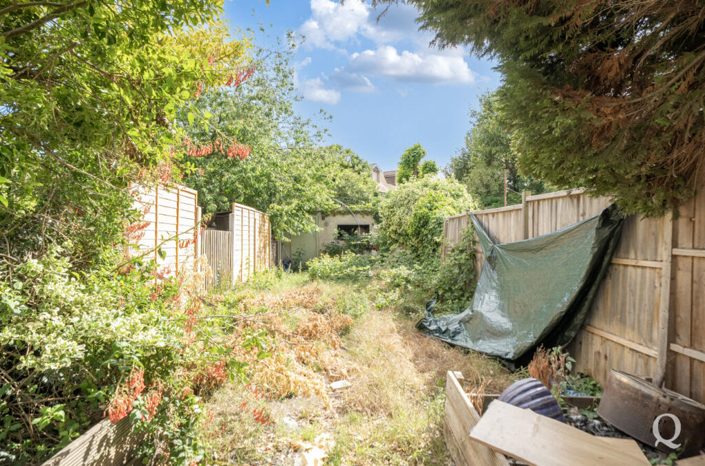 House in Swale, Grove Park, Chalkwell - View 3