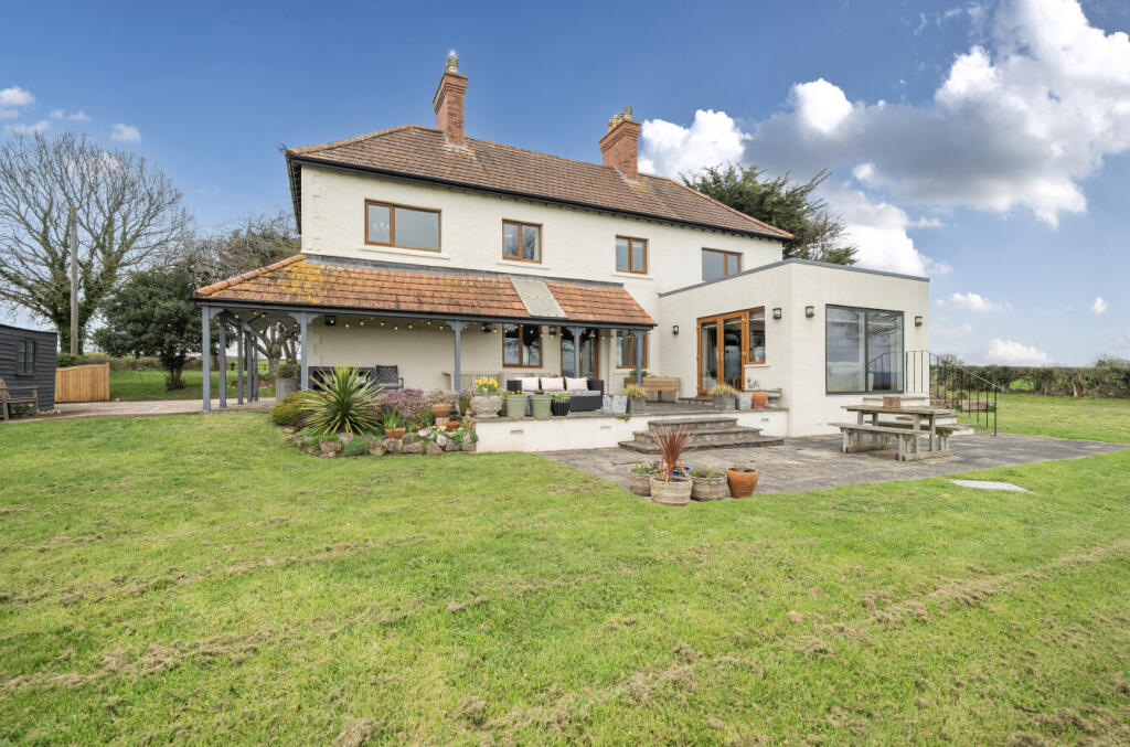 Main image of property: Milverton, Taunton, Somerset, TA4