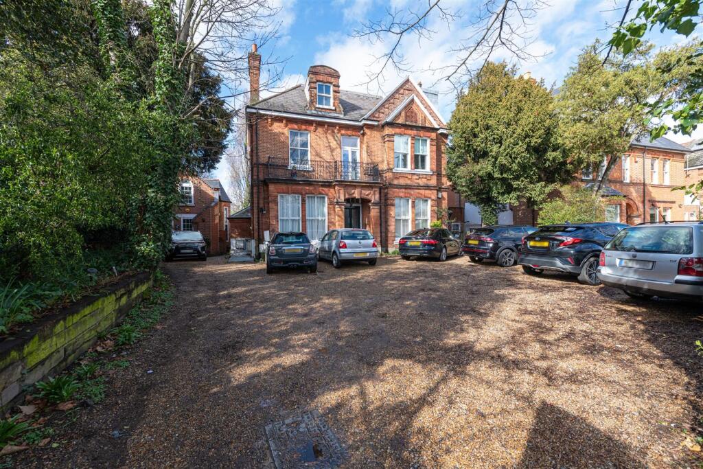 Main image of property: West Hill, London
