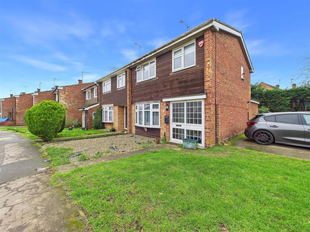 Main image of property: Barnard Road, Chelmsford