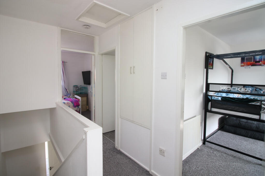 House in Thornton-Cleveleys, Blackpool - More