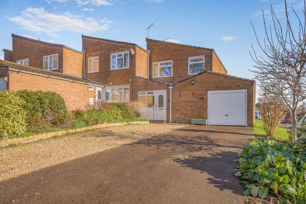 Main image of property: Maple Avenue, Bulwark, Chepstow