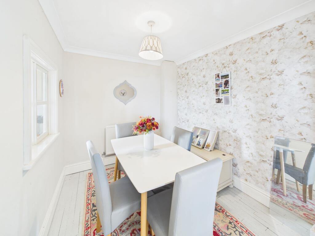 Apartment in Bolton, Greater Manchester - View 3