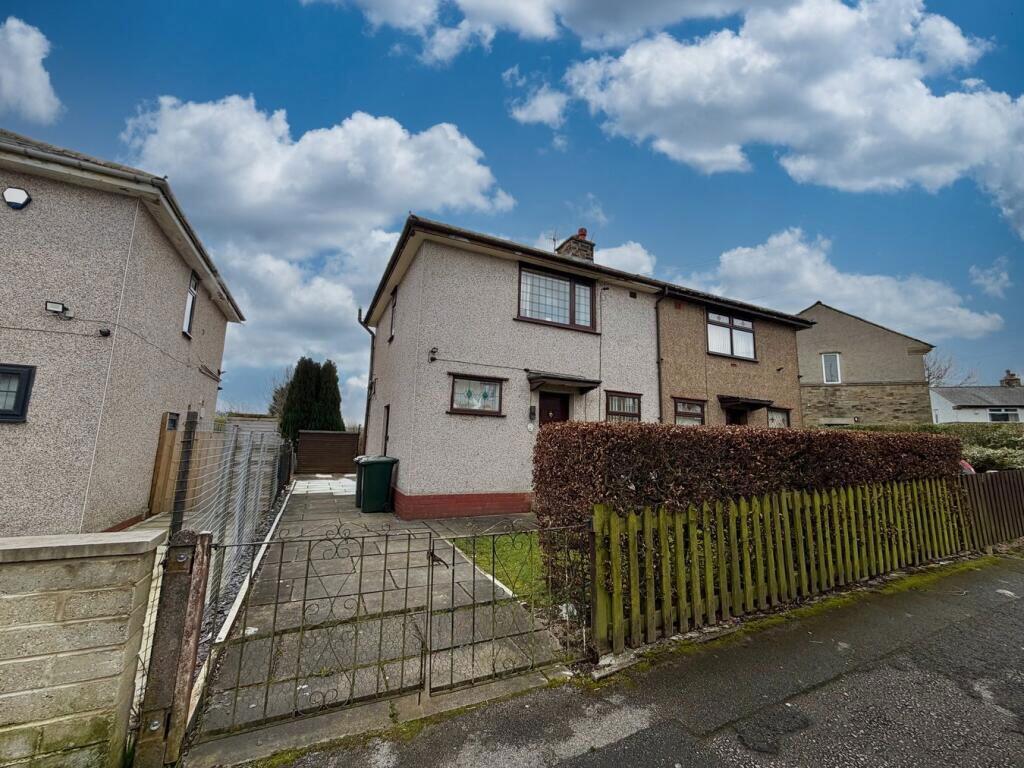 2-bed semi-detached on Redcliffe Street, Keighley, West Yorkshire, BD21 2RF, £105,000
