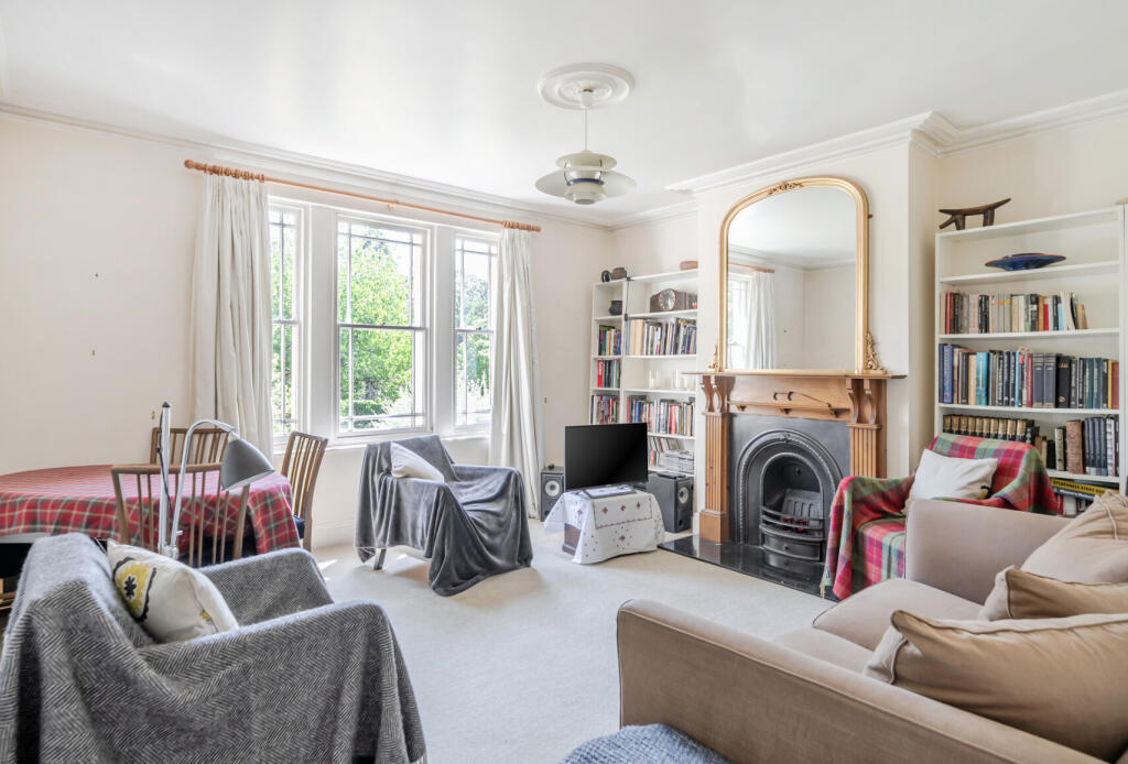 Apartment in Bath - More
