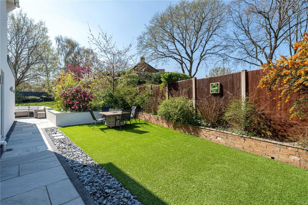 Additional image 44 of Carnoustie, Tamworth, Staffordshire, B77