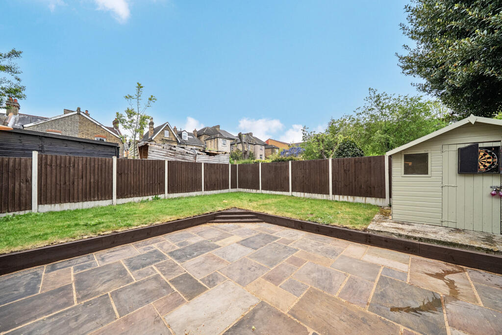House in London - View 4