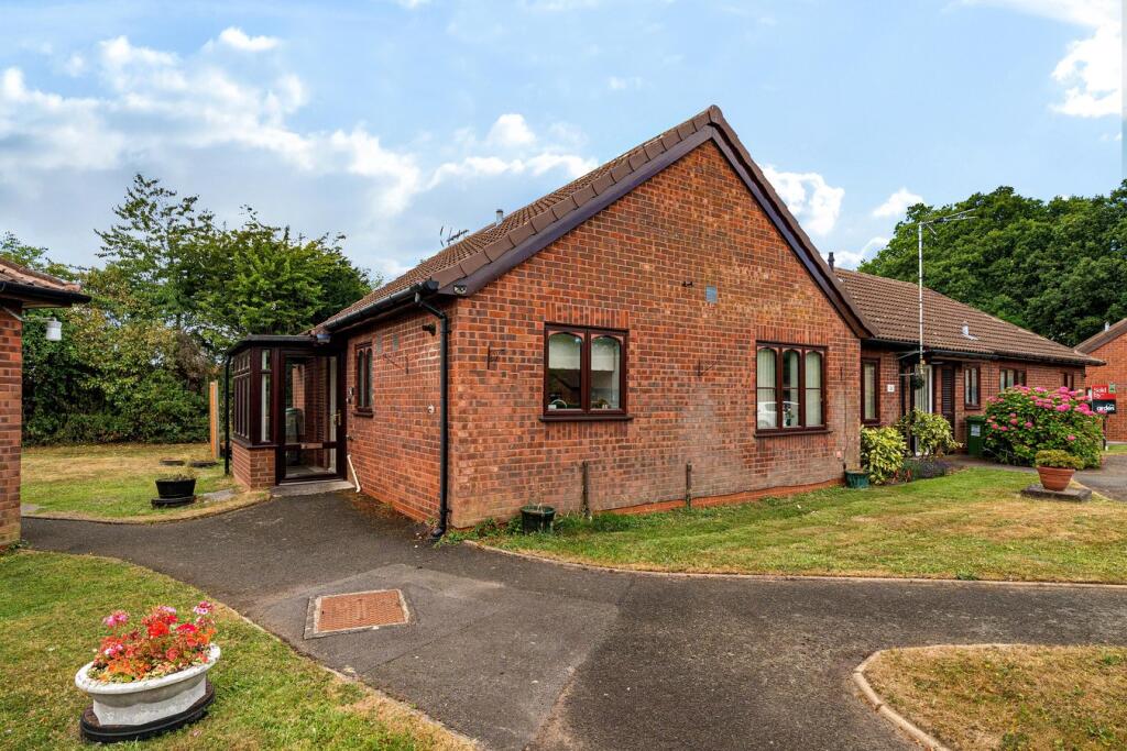 Main image of property: Plymouth Close, Redditch, B97