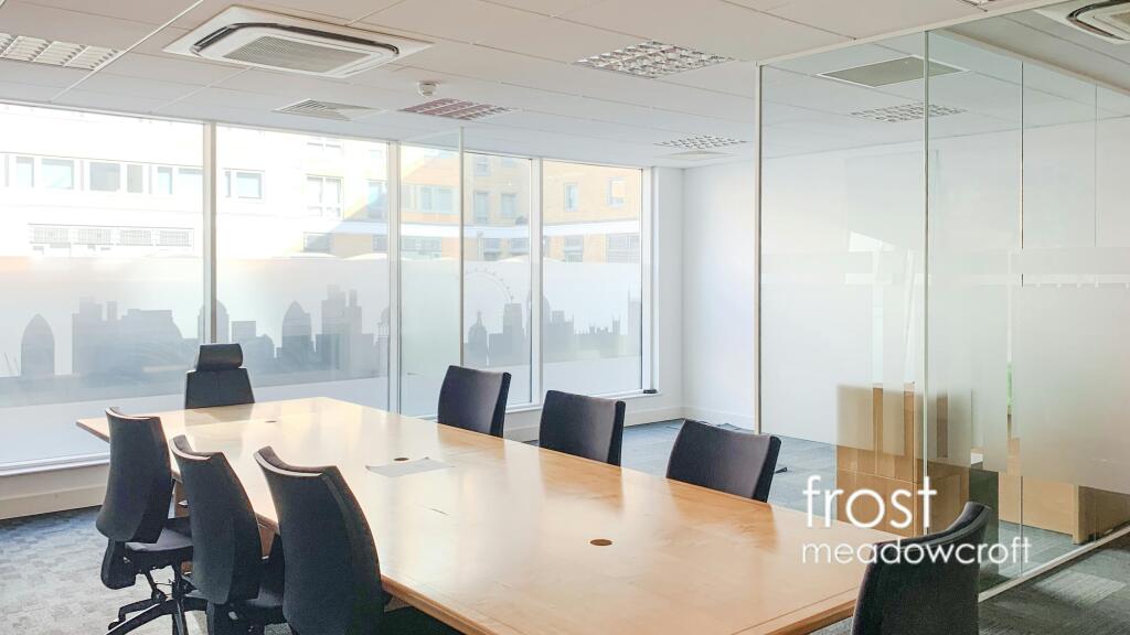 Suite 11 StationCourt Fulham Office 7.jpg