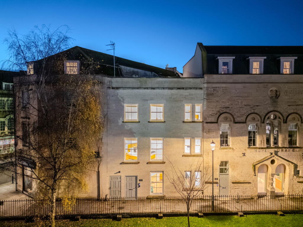 Main image of property: Bath,BA1 1QS