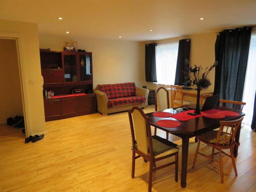 Apartment in Peterborough - View 5