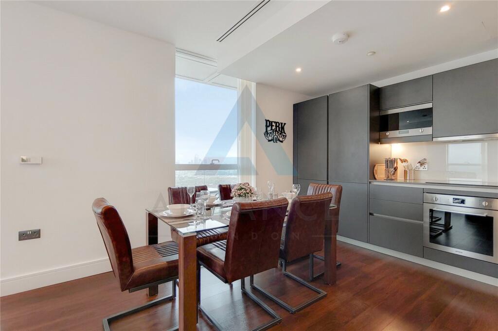 Apartment in London - More