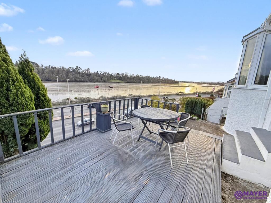 Main image of property: Crabtree Villas, Crabtree