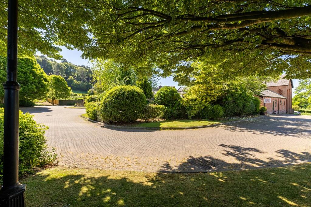 House in Brown Knowl, Broxton - View 4