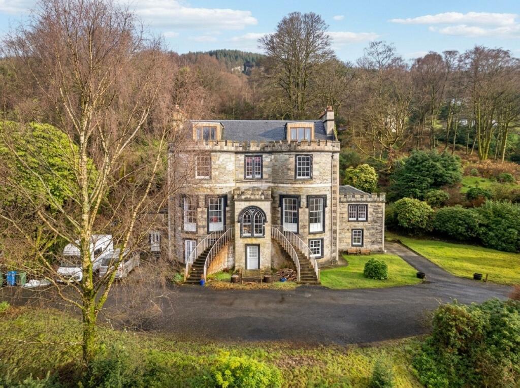 Main image of property: Clynder, Stroul Lodge, G84
