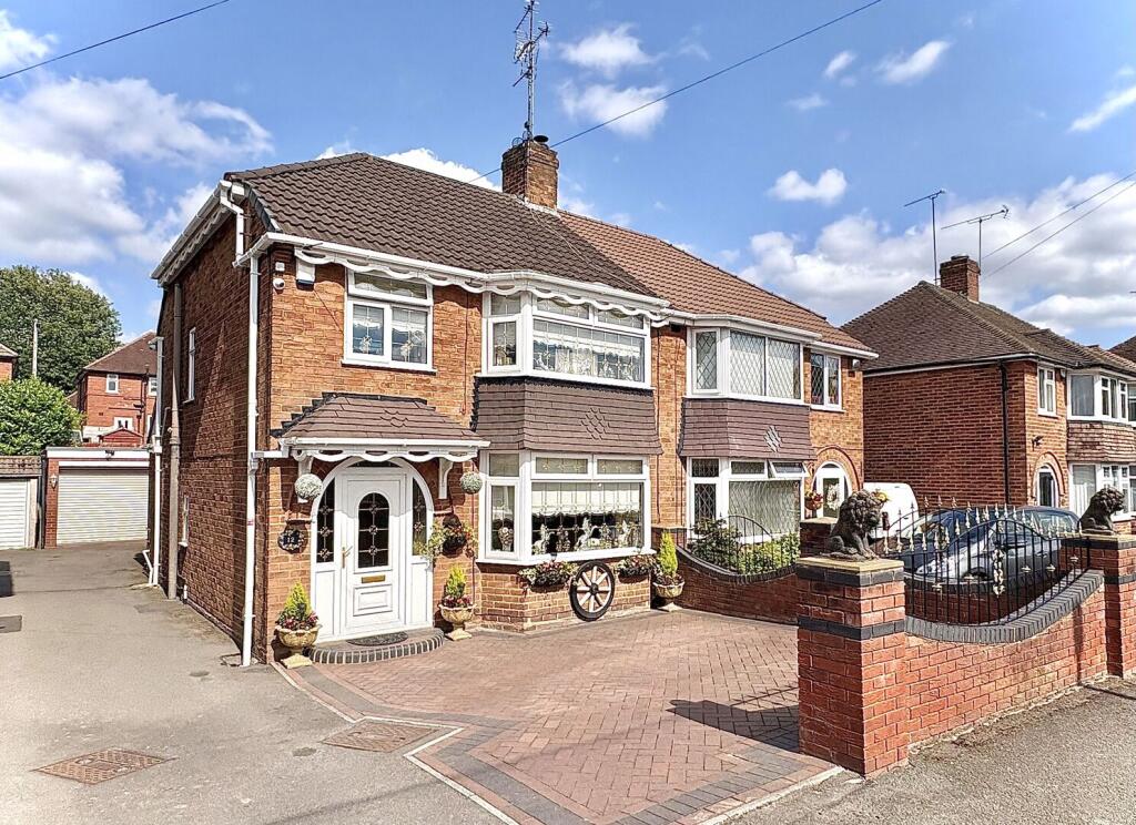 Main image of property: Beechfield Grove, COSELEY, WV14 9TJ