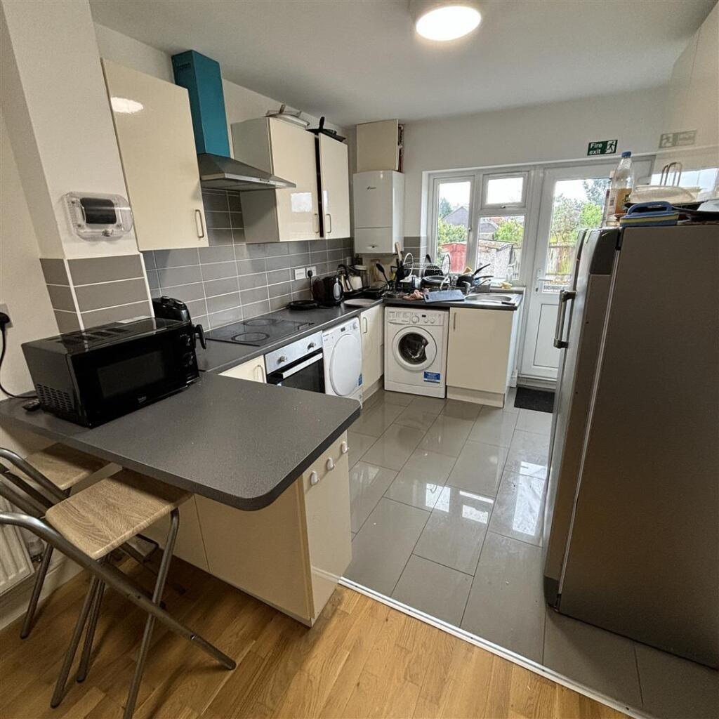 Additional image 2 of Houseshare, Scott Road, Solihull