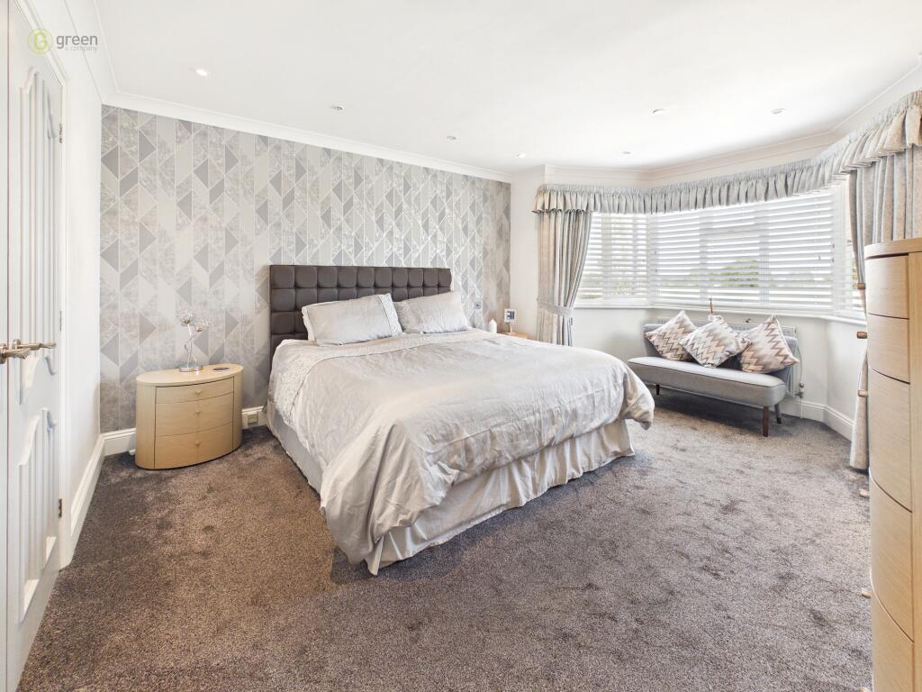 Whitehouse Common Road, Sutton Coldfield, B75 photo 5