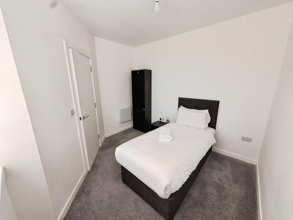 Apartment in Peterborough - View 5