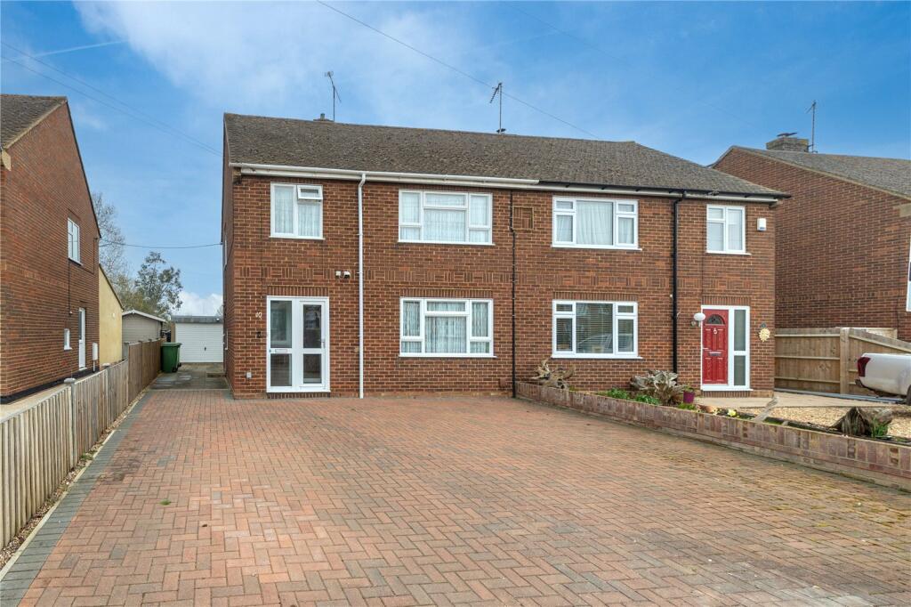 Main image of property: Willen Road, Newport Pagnell, Buckinghamshire, MK16