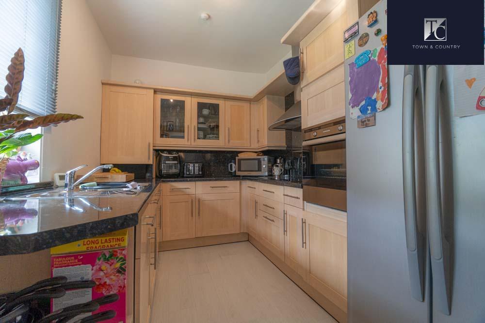 Apartment in Glasgow - View 5