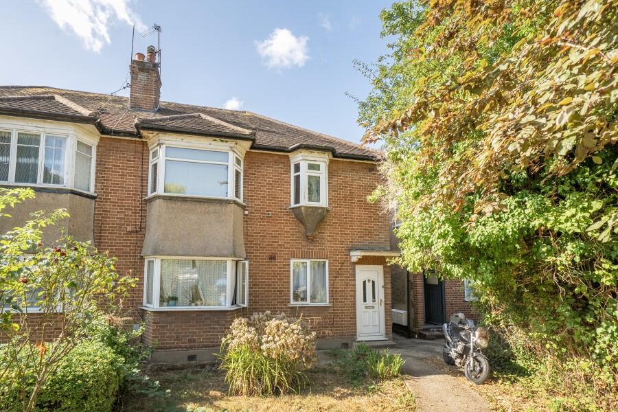 Main image of property: Woodgrange Close, Kenton, HA3 0XH
