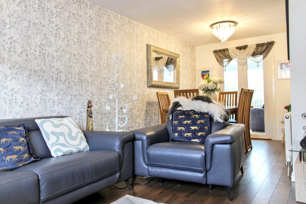32 Mary Place, Clackmannan FK10 4LA photo 3