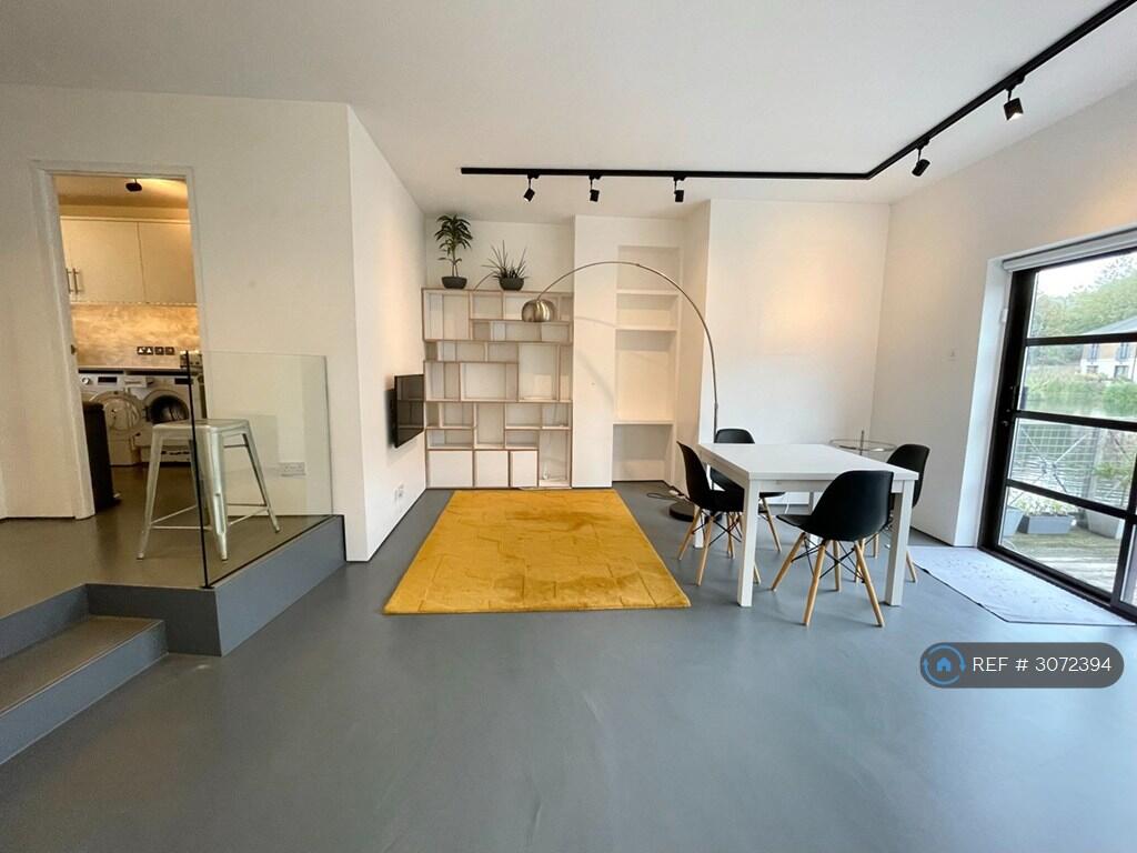 Apartment in London - View 2