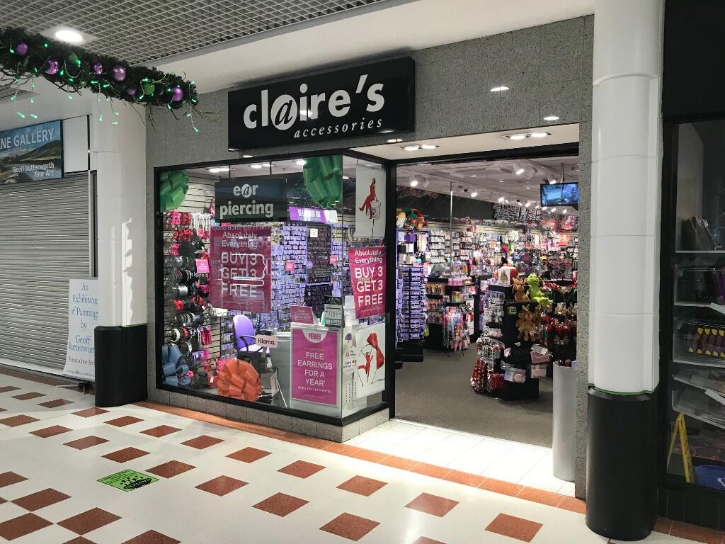 Main image of property: 14 Market Place, Exchange Shopping Centre, Newgate, Rochdale, Greater Manchester, OL16