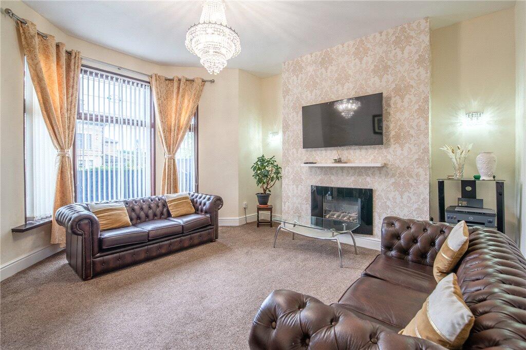 House in Bradford, West Yorkshire - View 3