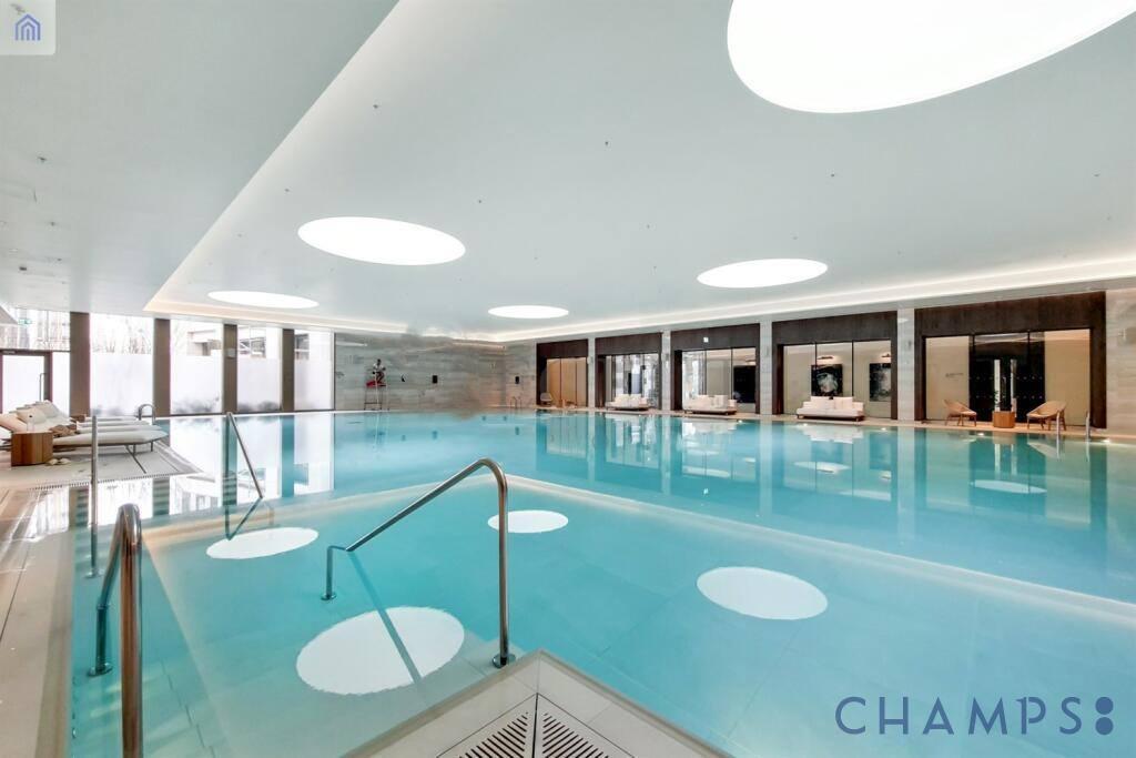Apartment in London - View 3