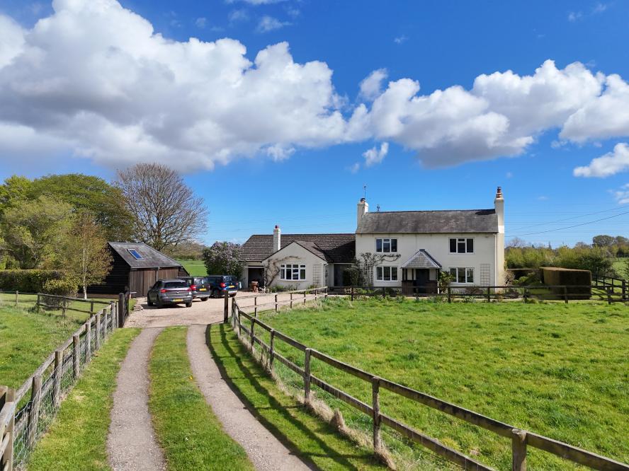Main image of property: Knighton Lane, Wimborne, BH21 3AS