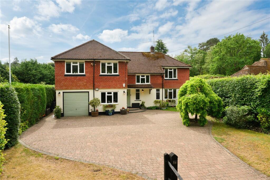 Main image of property: Frensham Vale, Lower Bourne, Farnham, Surrey, GU10