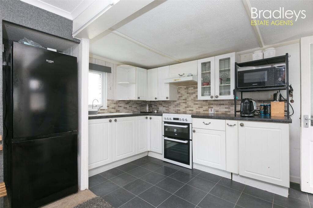 House in Truro - View 2
