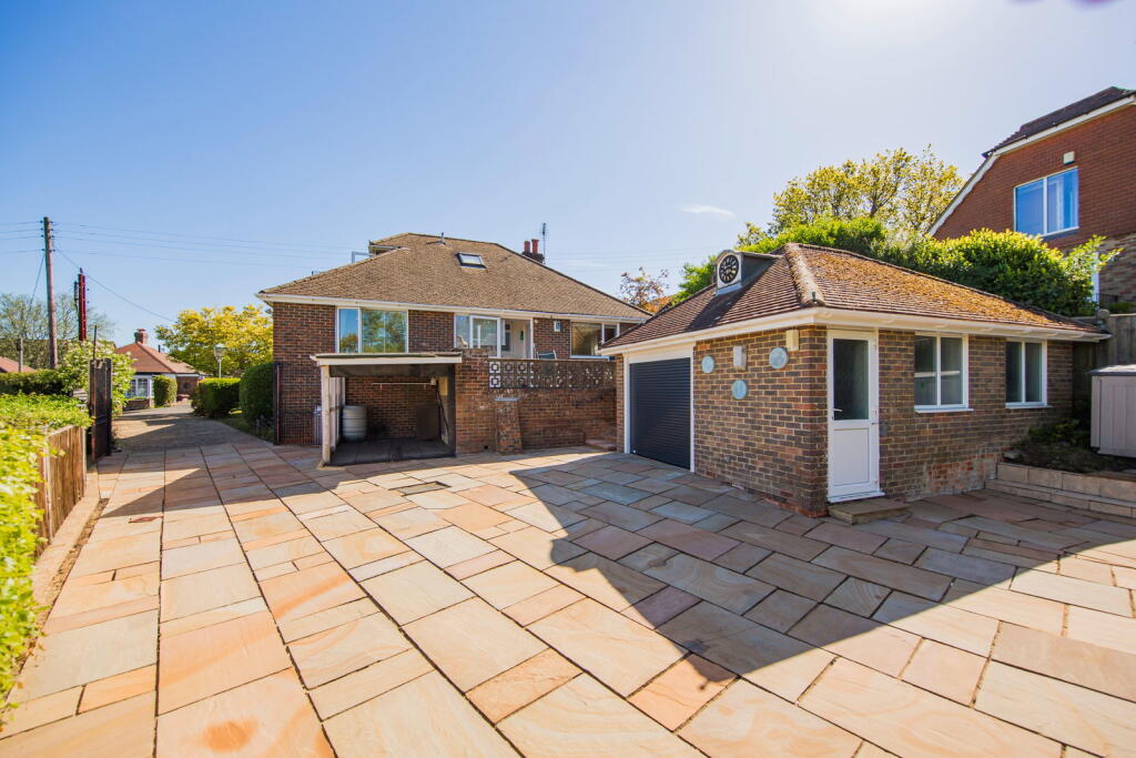 Highview Road, Broad Oak, Heathfield photo 4