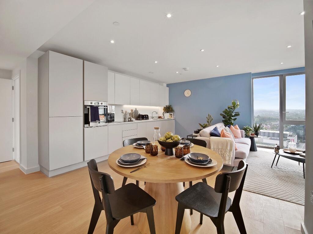 16-18 Wellesley Road, Croydon, 
CR0 2DD photo 4