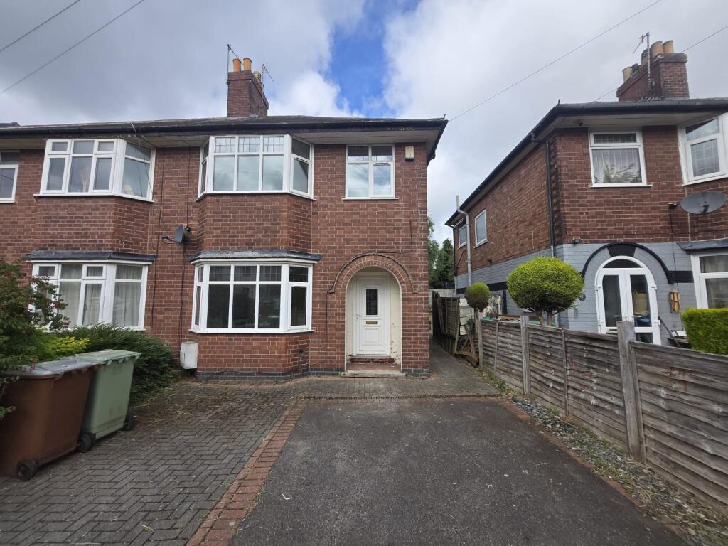 Main image of property: Plantation Side, Nottingham, Nottinghamshire, NG7