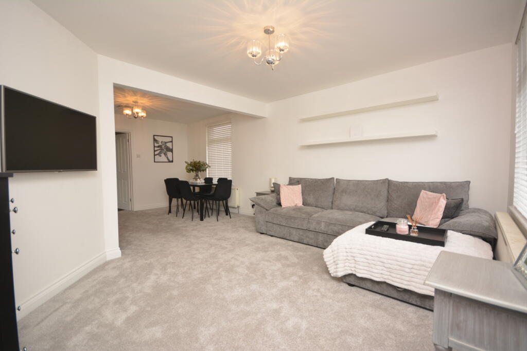 Main image of property: Skinners Lane, CM2