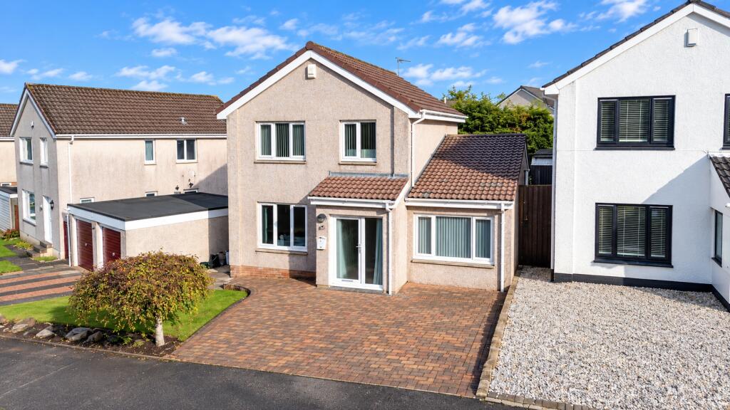 4-bed detached on Borthwick Drive, East Kilbride, Glasgow, £295,000