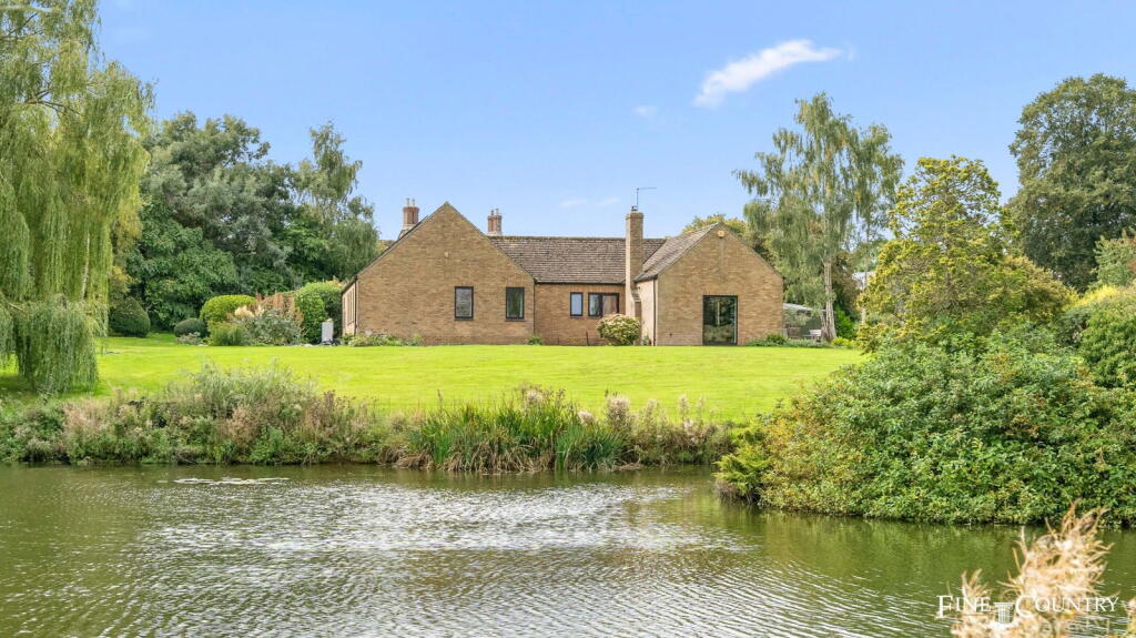 Main image of property: Glaston