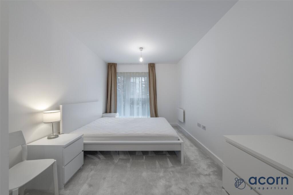 Apartment in London - More