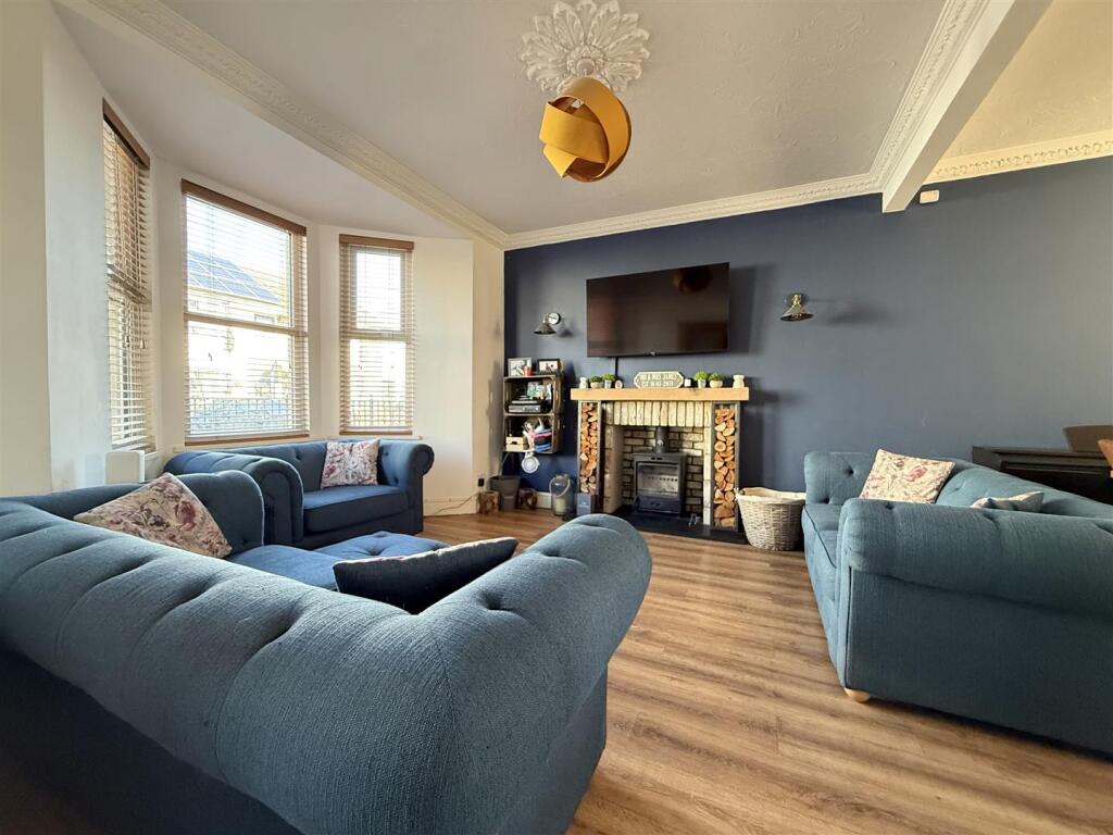 House in Swansea - View 2