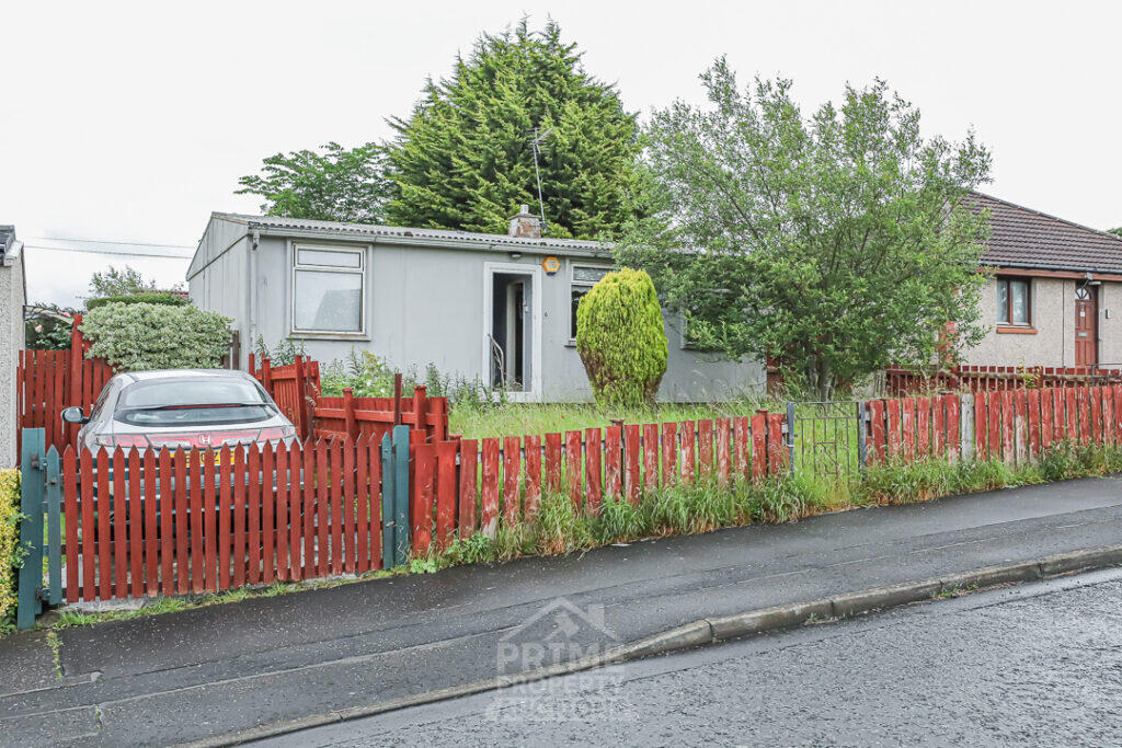 Main image of property: 6 Craigour Avenue, Edinburgh, EH17 7NN