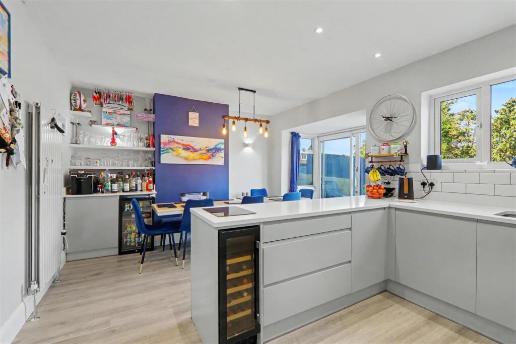 House in Brighton - View 2