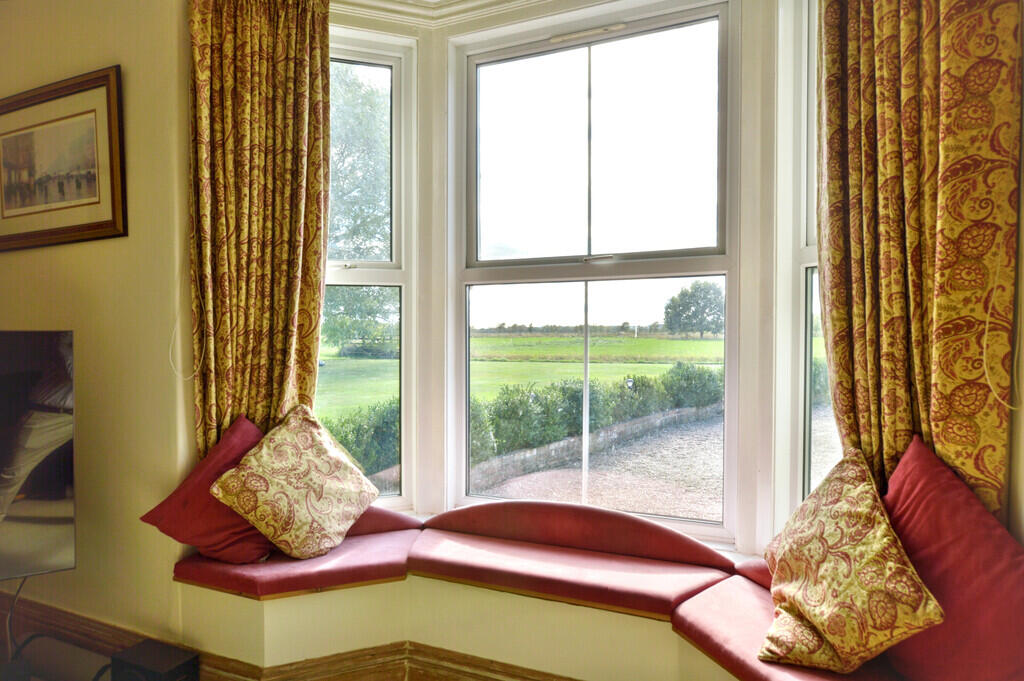 Wyggeston House, Chapel Lane, Great Carlton LN11 8JR - View 5