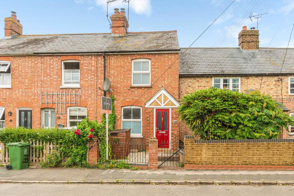Main image of property: Quainton Road, Waddesdon