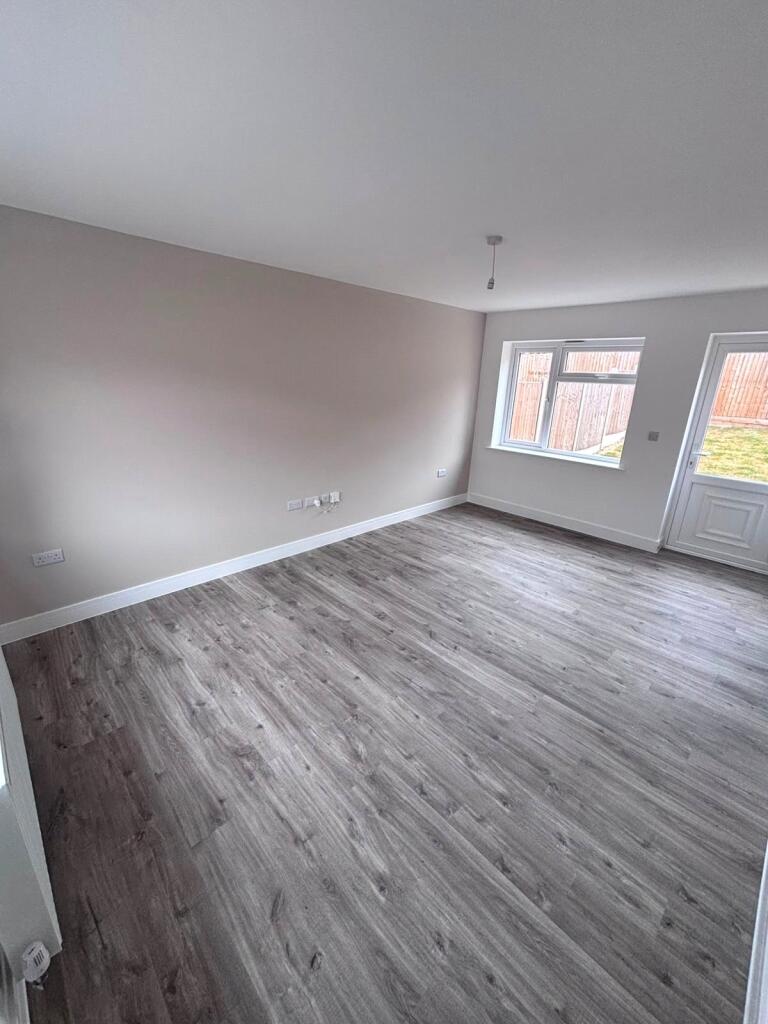Brookdale Grove, Sheldon, Birmingham, B26 photo 4