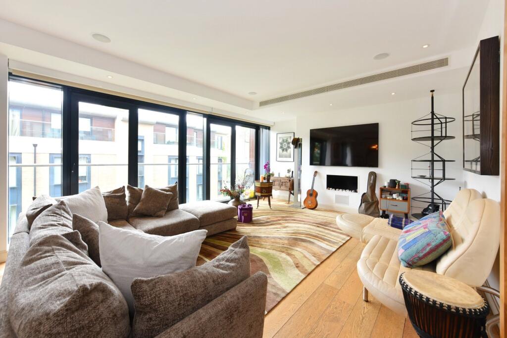 Main image of property: Gloucester Avenue, Primrose Hill, NW1