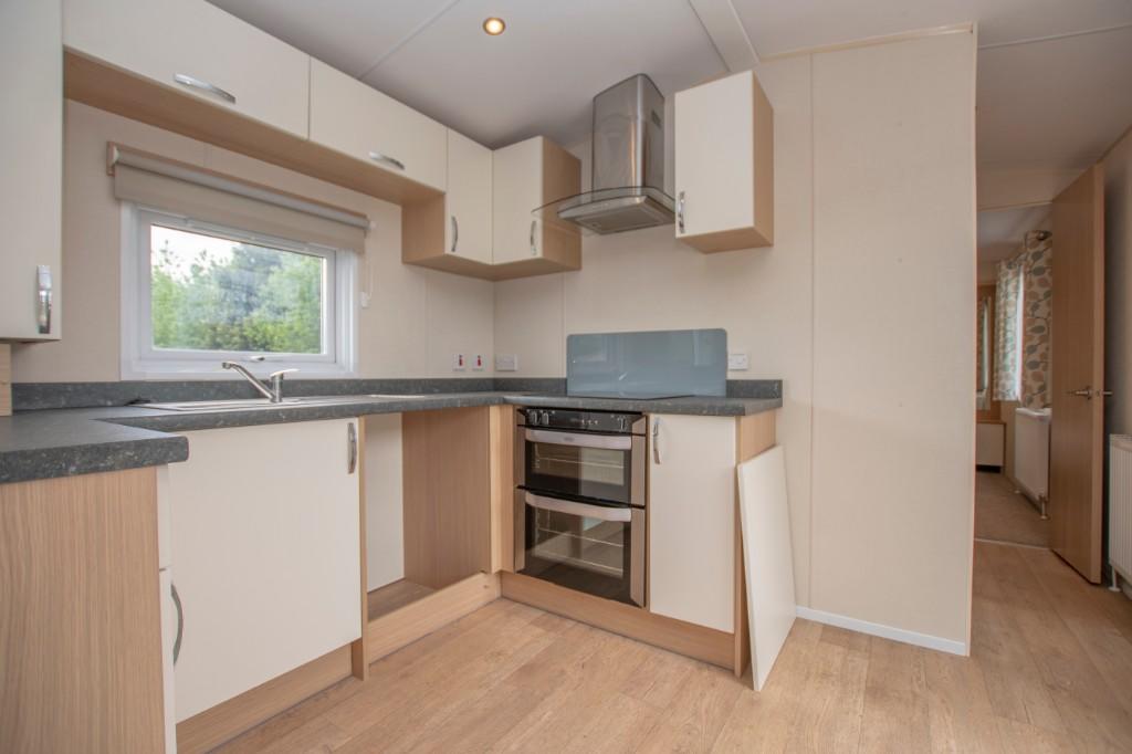 House in Southampton - More