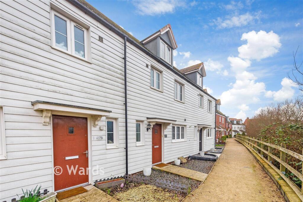 Ellingham View, Dartford, Kent photo 2